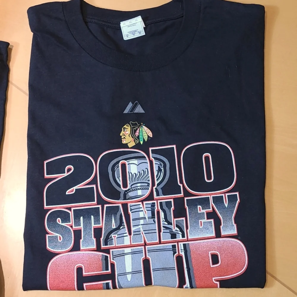 Chicago Blackhawks Championship Qty 5 t-shirts size XL and 2XL - Picture 4 of 6